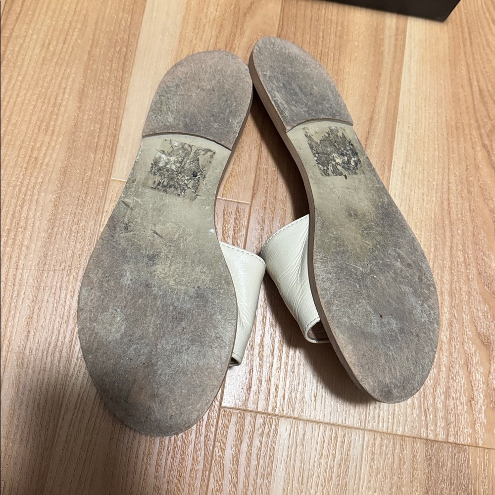 Valentino slide sandals - Picture 8 of 10